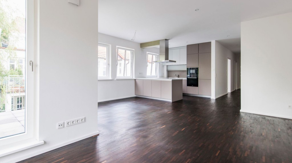 1Beware-the-Pitfalls-of-Listing-a-Vacant-Home