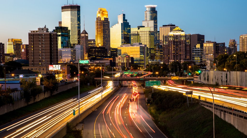 2Redfin-and-Zillow-Agree-to-Terms-for-Syndicating-Listings-in-Four-Markets