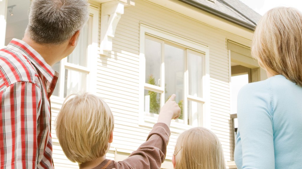 2What-Is-the-Future-of-Real-Estate-Brokerage