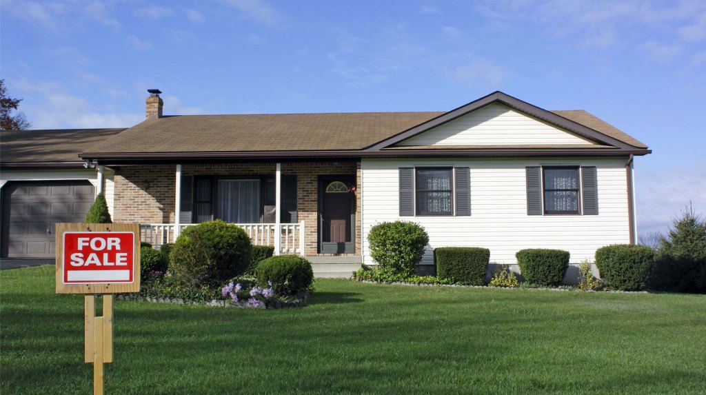 4-Tips-For-Selling-a-House-in-an-Undesirable-Location