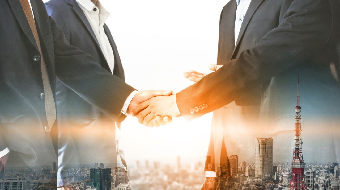 7Lone-Wolf-Forms-Partnership-with-Real-Estate-Webmasters