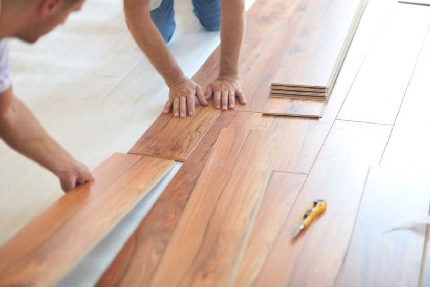 Installing-laminate-flooring-in-new-home-indoor