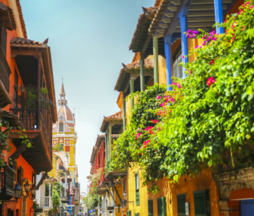 Exp Realty global expansion into columbia
