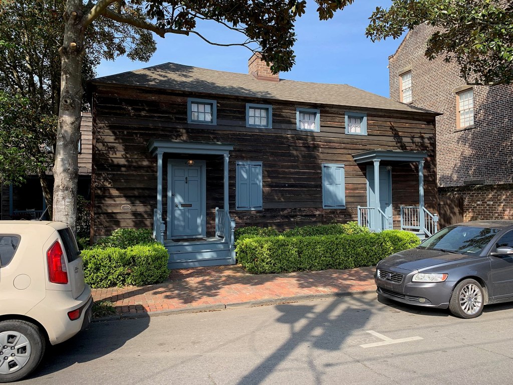 418–420_East_State_Street