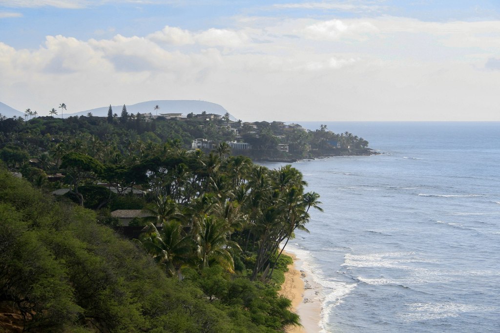 1920px-Sunset_Beach,_Oahu,_Hawaii,_USA1