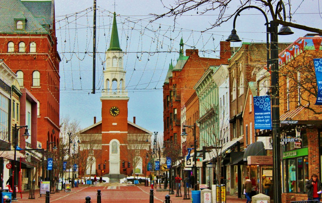 Church_Street_Burlington,_Vermont_-_panoramio